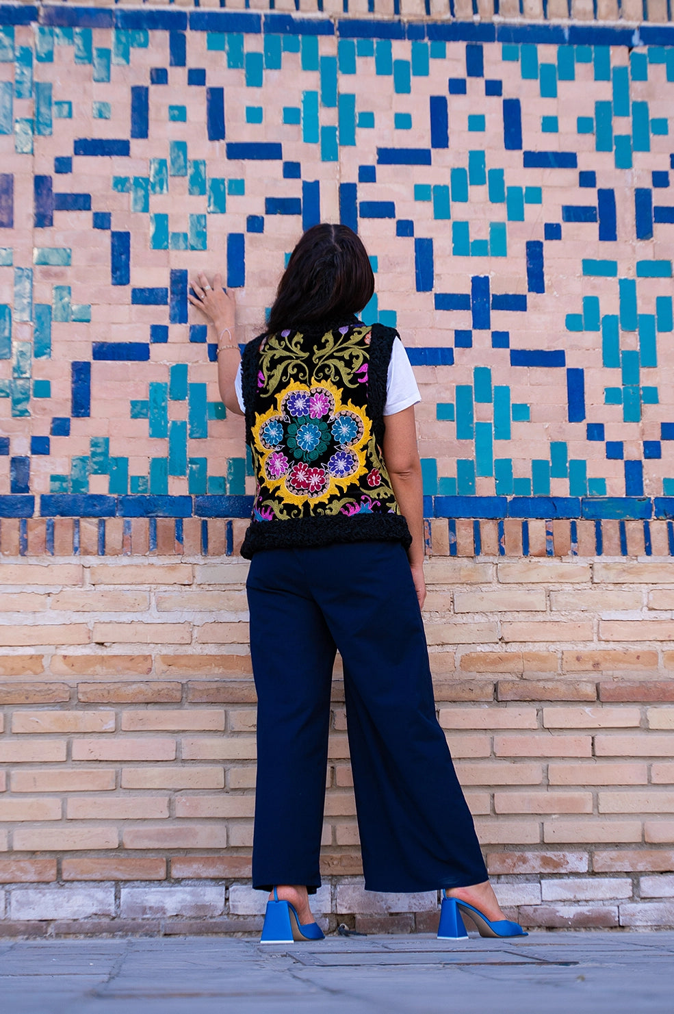 Suzani Weste aus upcyceltem Schaffell